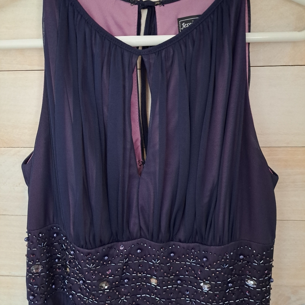 Dress - Picture 3 of 5